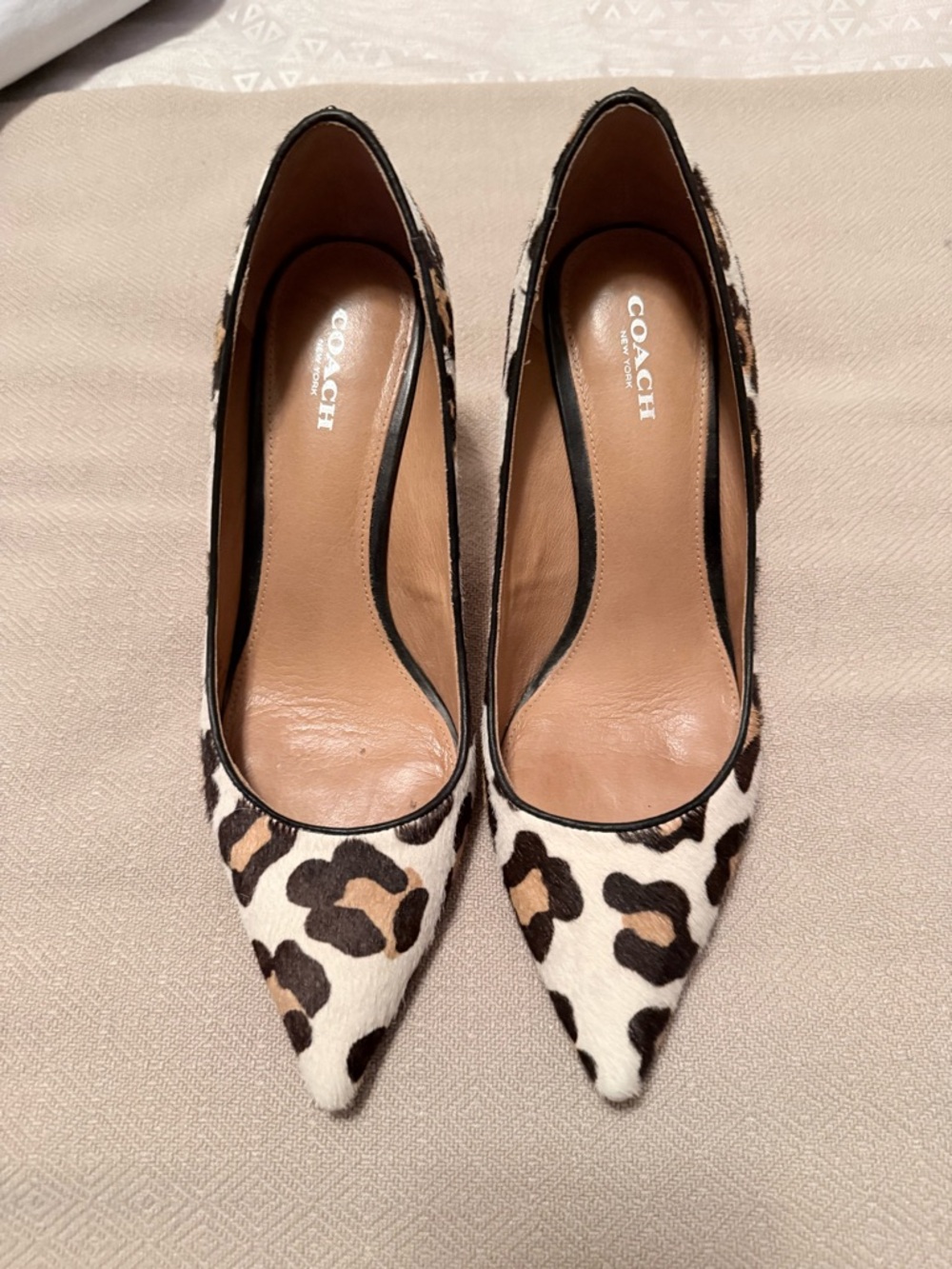 COACH Teddie Ocelot hair calf heel Q4677